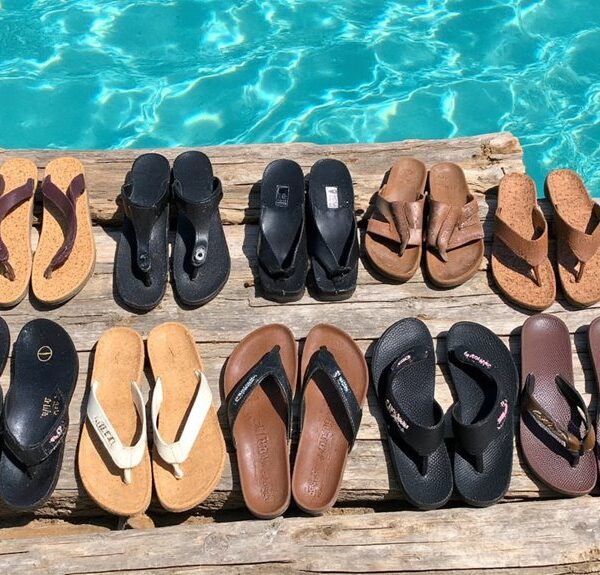 comfortable flip flops 2025