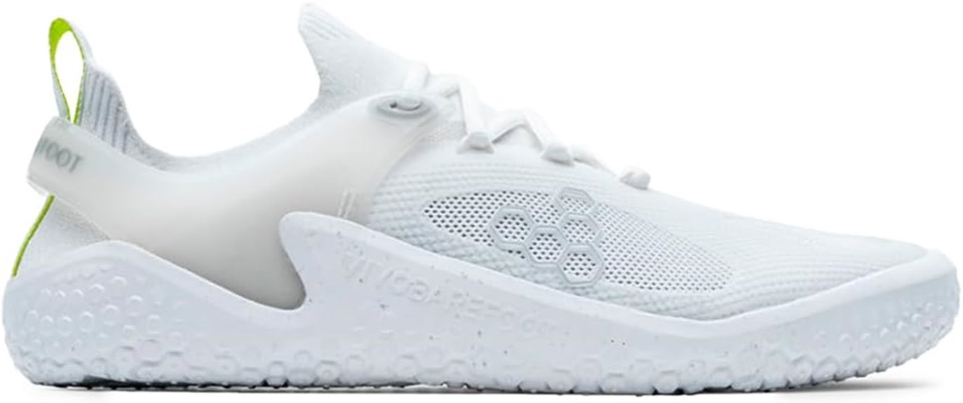 lightweight minimalist training shoe