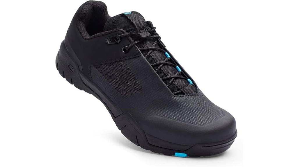 mountain biking clip in shoes