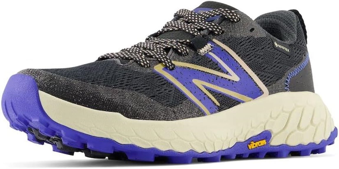 trail running shoe for women