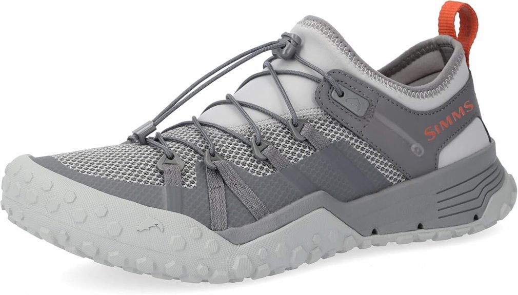 unisex pursuit shoes available