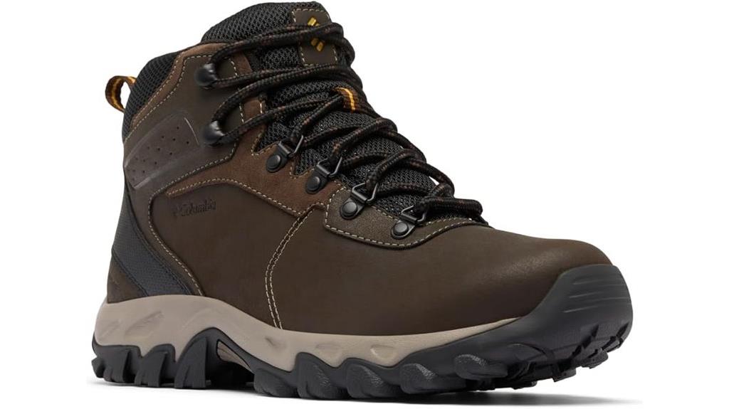 waterproof hiking shoe for men